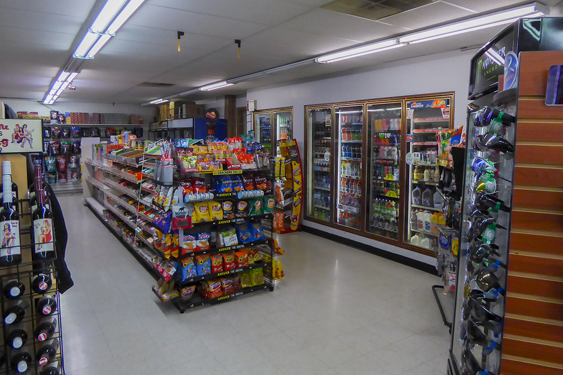Site 26, 808 N Broad Street, Carlinville, IL